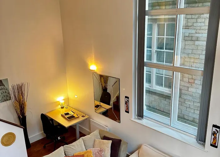 Exclusive City Apartment - Very Spacious