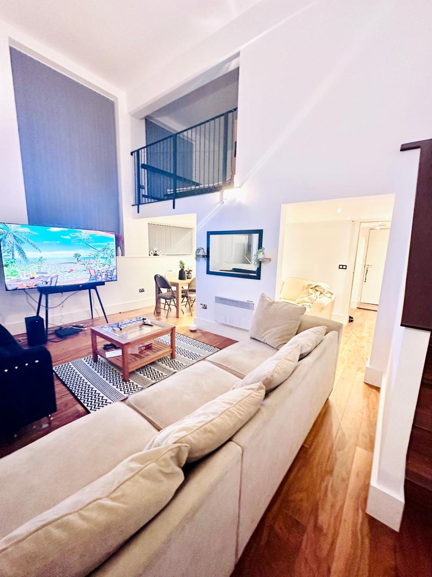 Exclusive - Very Spacious Apartamento